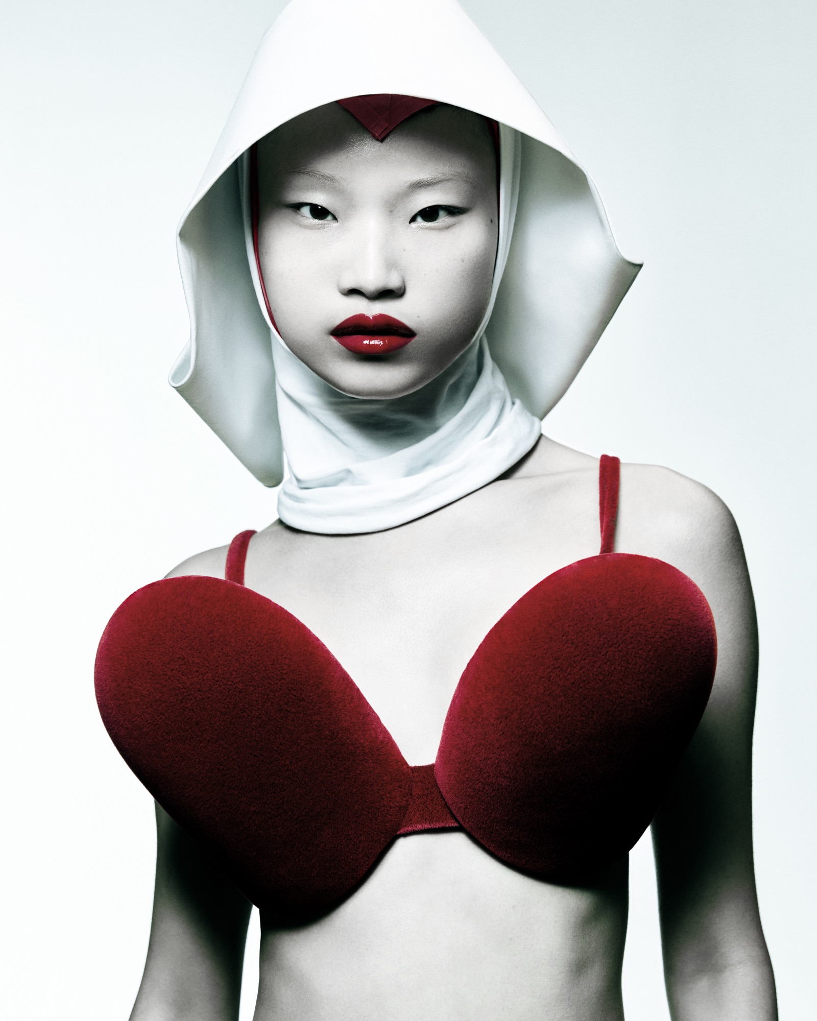 Distorted Reality red sculptural look