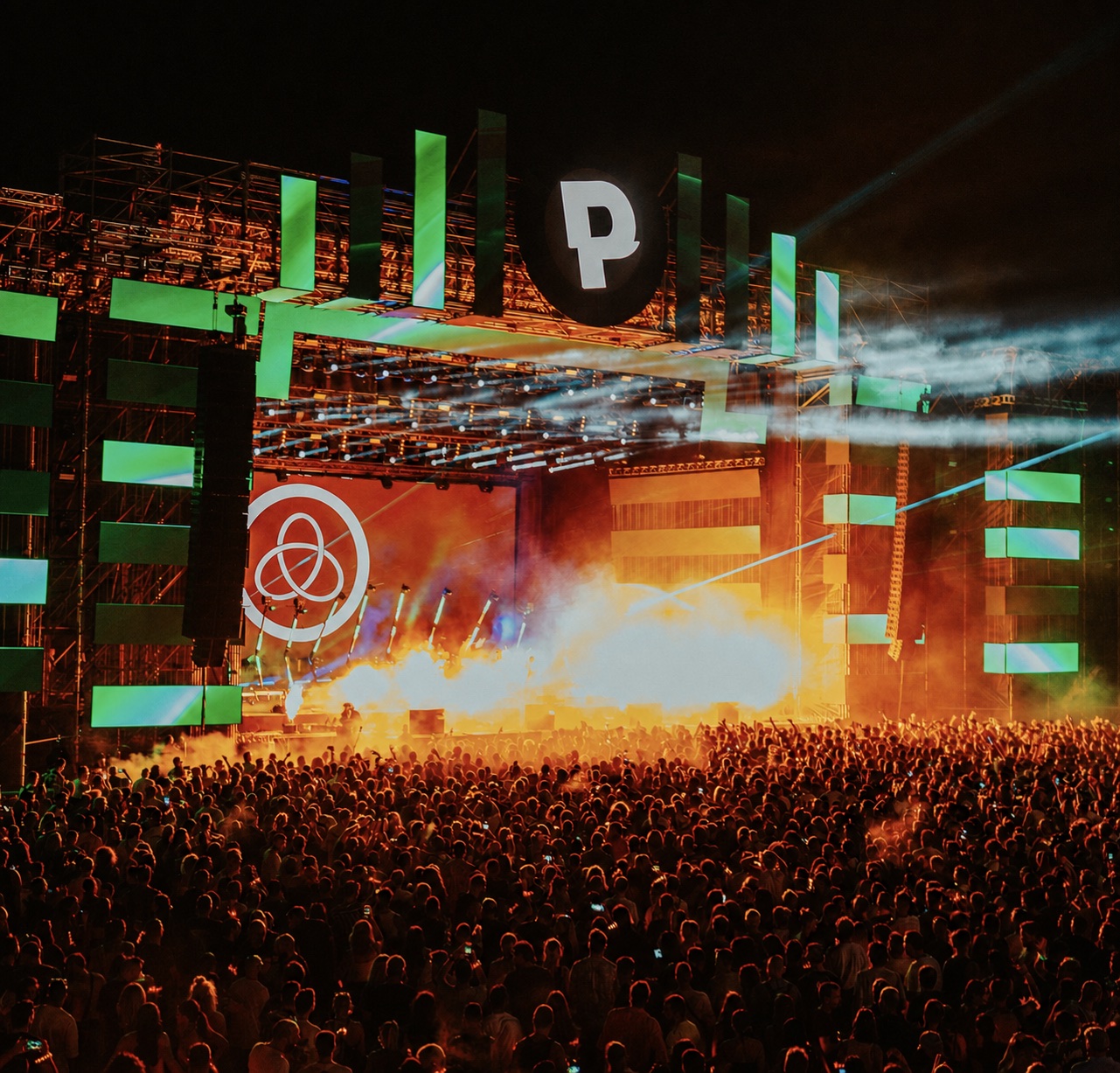 Röyksopp festival stage and audience