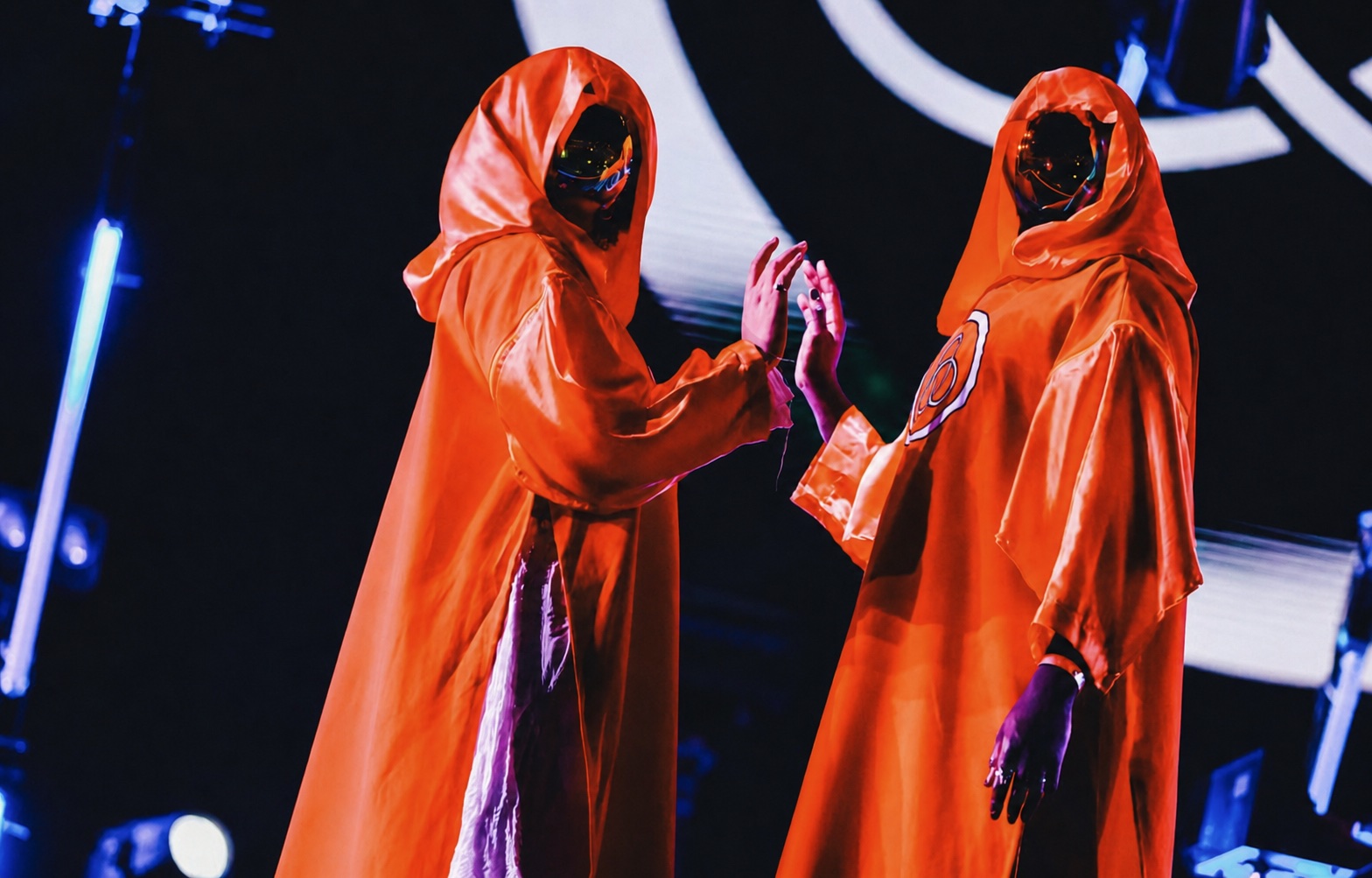 Röyksopp costumed performers on stage